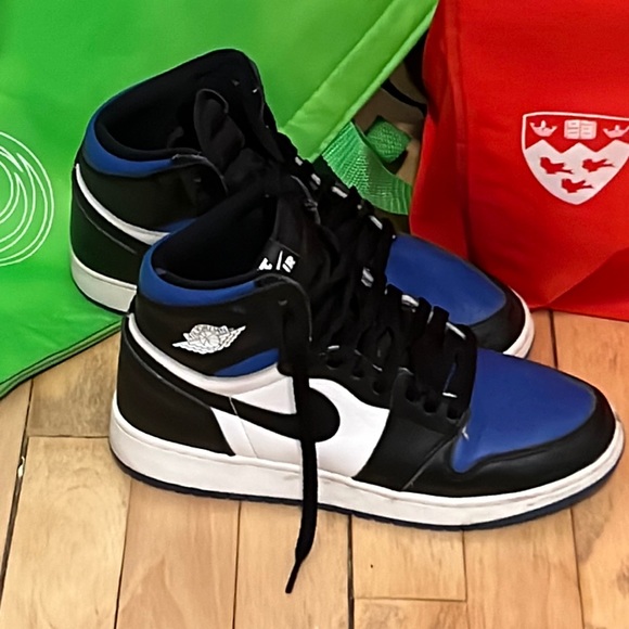 SOLD Mid Jordan 1 royal toe 8W/6.5Y(M) - Picture 1 of 8